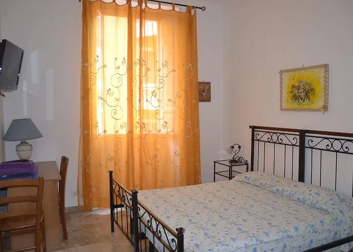 Lucky House Otel Roma